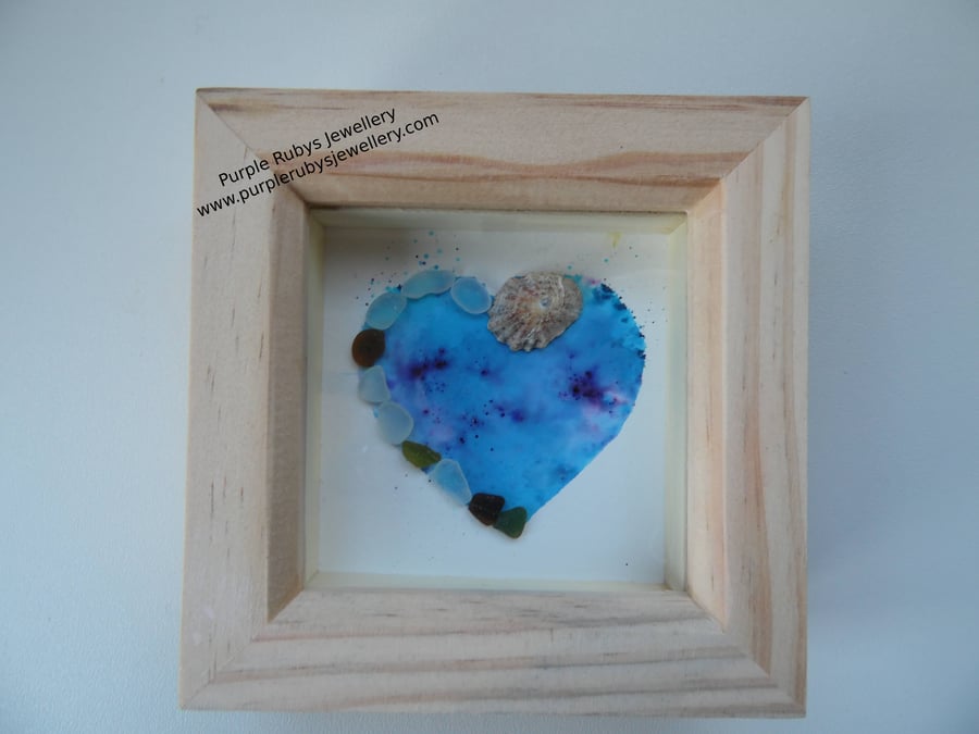 Heart of Cornwall Blue & Purple Tie-Dye Sea Glass Picture P167