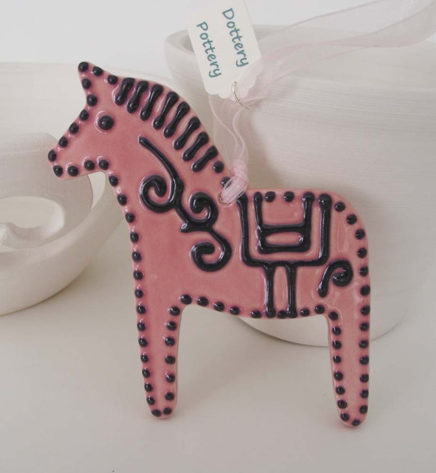 Ceramic folk horse decoration