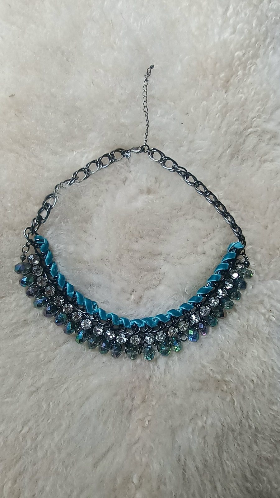 Elegance - Sparkly evening choker, threaded velvet ribbon & chain - turquoise