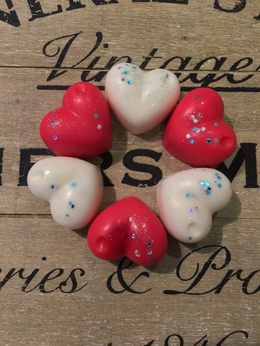 Bag of 6 Frankincense & Myrrh Soy Wax Melt Hearts