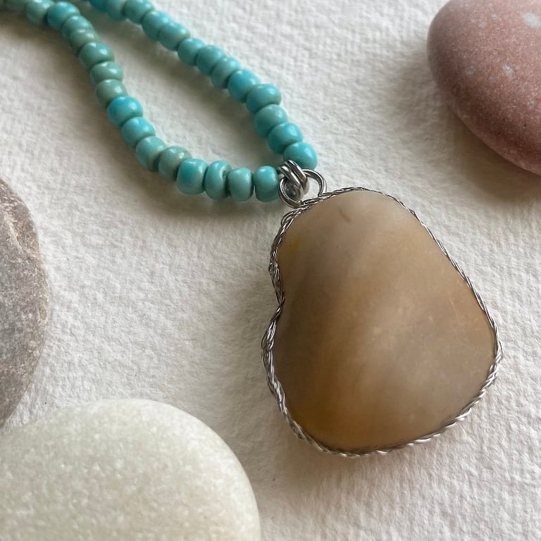 Banded English Quartzite necklace 