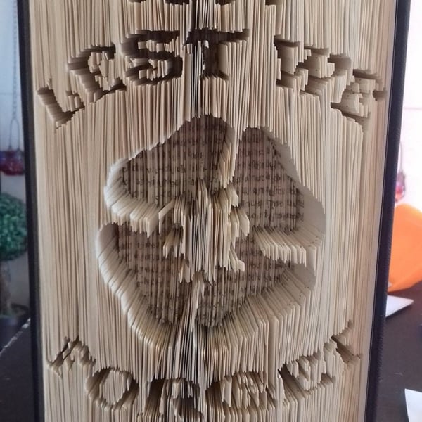 Lest We Forget CUT & FOLDBook Folding Pattern - EMAILED PDF PATTERN