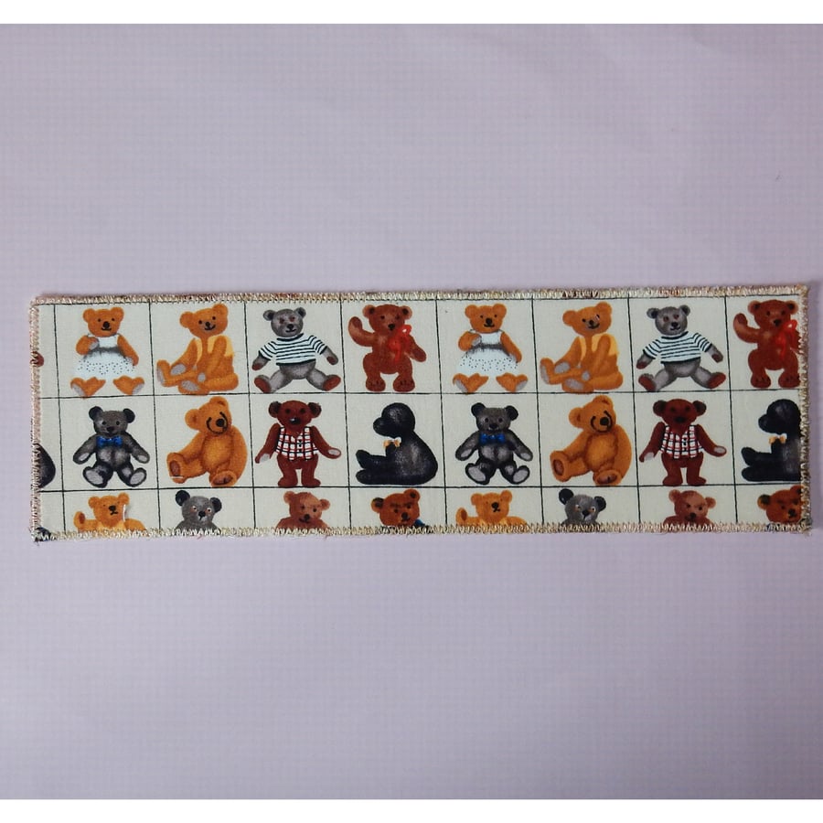 Bookmark traditional teddy bears