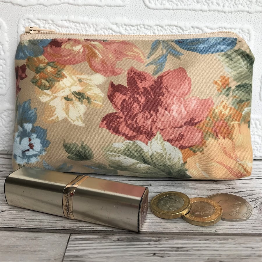 Large purse, coin purse in beige with floral print