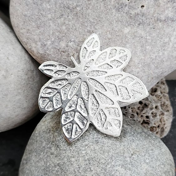 Leaf brooch in etched pewter