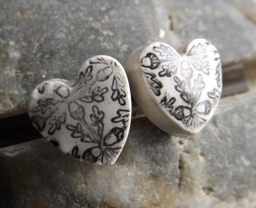 Handmade Ceramic and sterling silver Oak Leaf Heart stud earrings in black