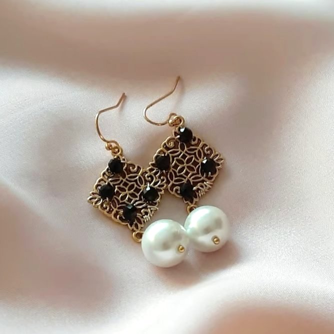 Black Pearl Drop Earrings – Square Beaded Earrings, Antique Style Jewellery Gift