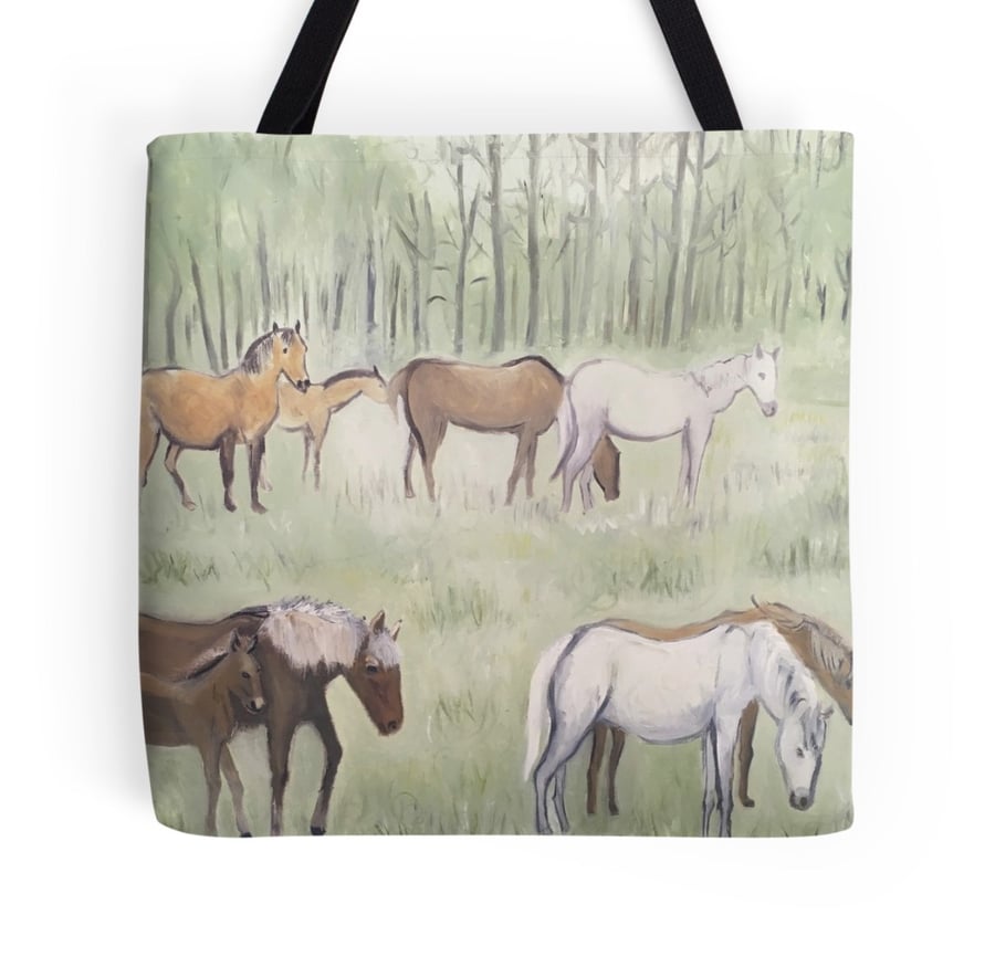 Beautiful Tote Bag Featuring The Design ‘Family Bond’
