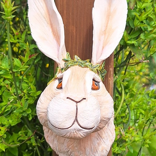 Ivy - ceramic hare wall decoration