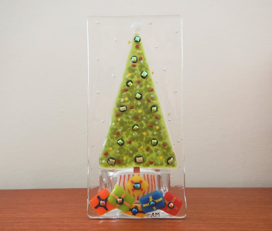 Handmade Fused Glass 'Christmas Tree' T Light Holder