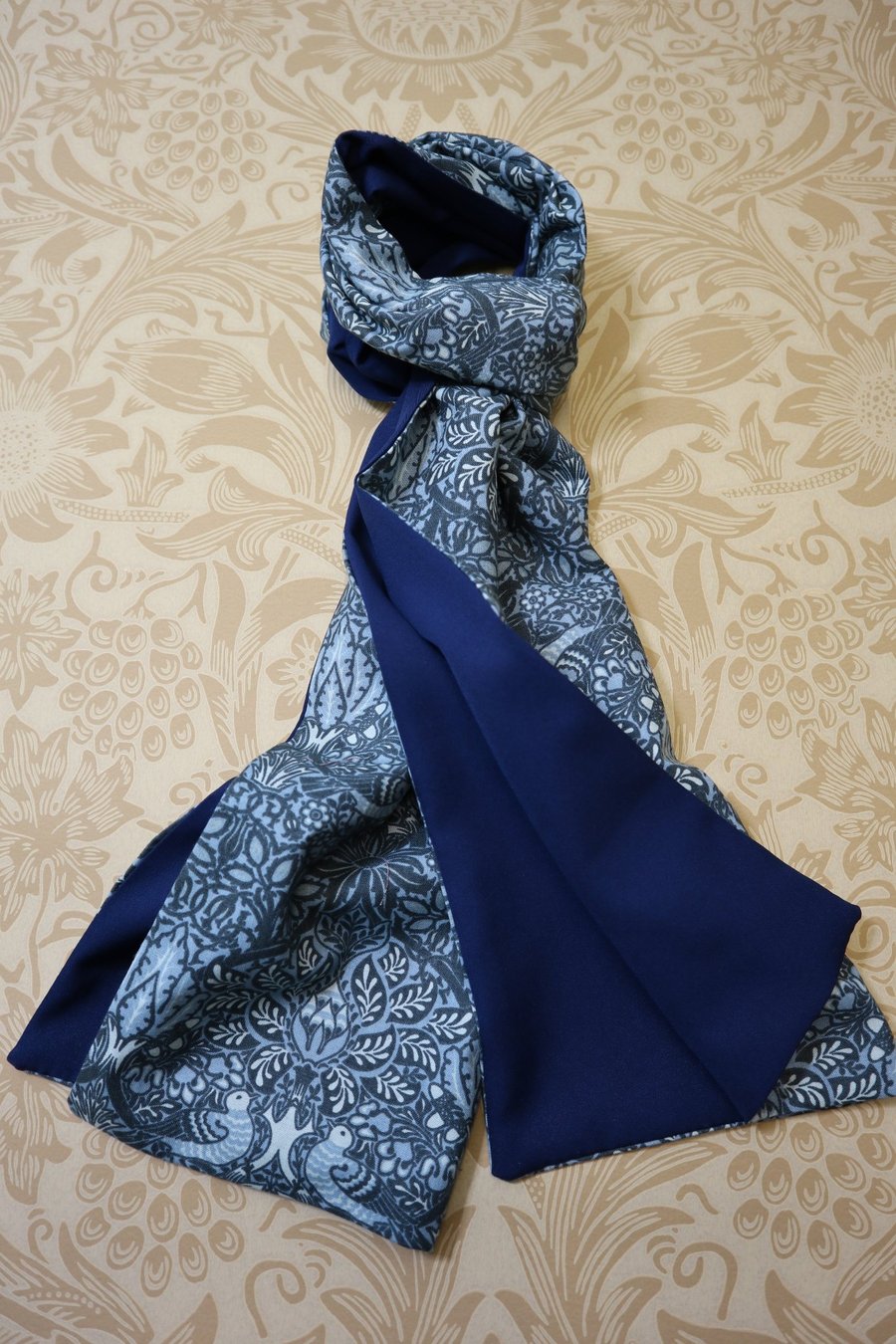 William Morris Scarf Dove and Rose Blue
