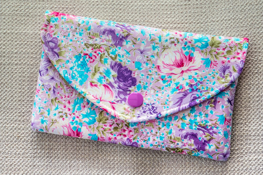 Padded Pouch Floral Flowery Fabric for Mobile Phone Make-Up Credit Cards Tissues