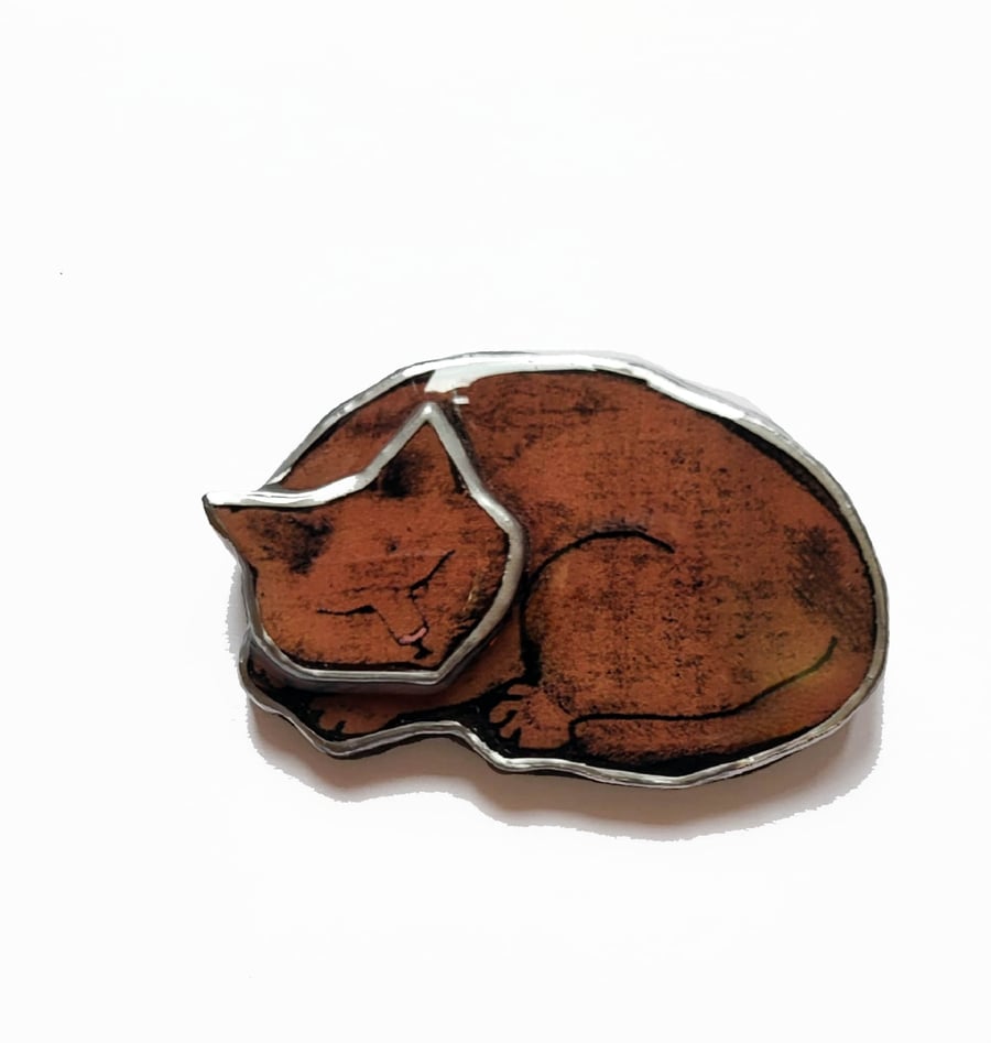 Beautiful Brown curled up Cat Moggy Brooch by EllyMental