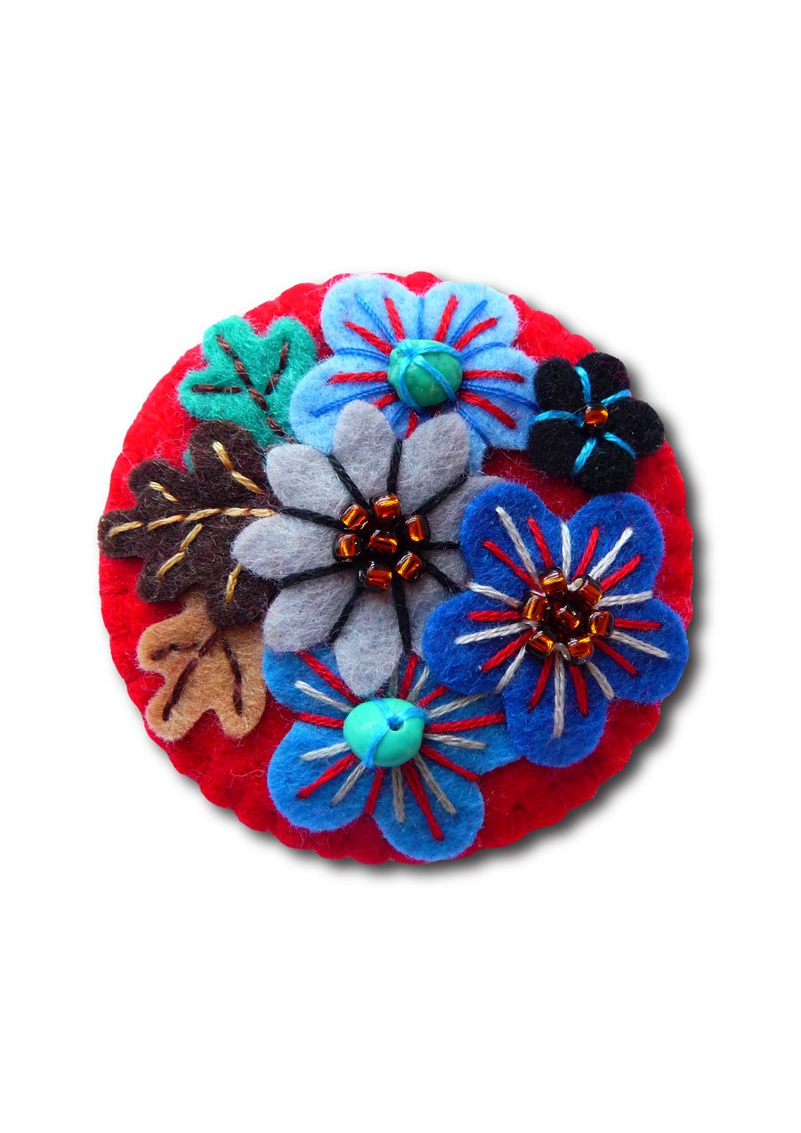 Japanese Art Inspired Handmade Mini Felt Brooch - red