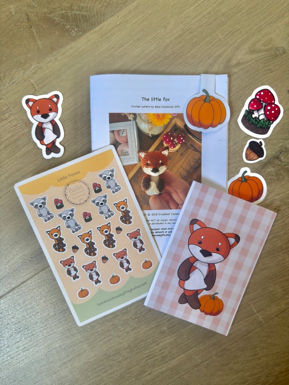  Printed pattern booklet - Fox Amigurumi Crochet Pattern, Keyring pattern