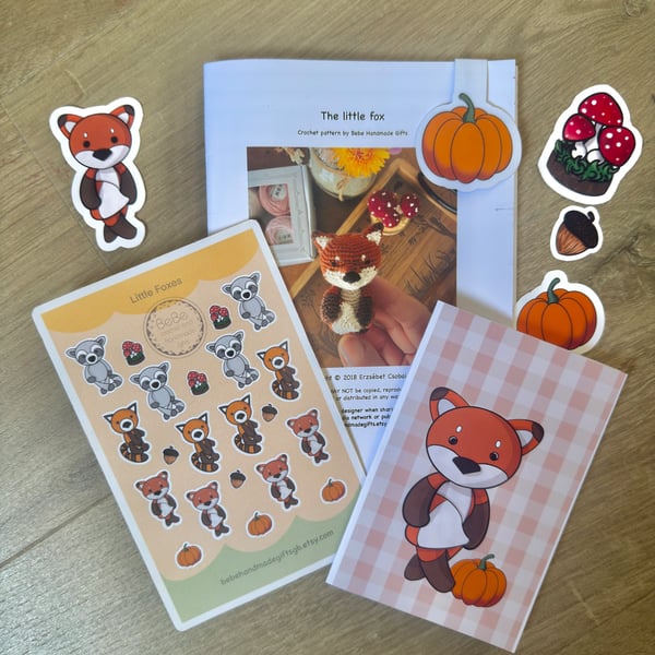  Printed pattern booklet - Fox Amigurumi Crochet Pattern, Keyring pattern