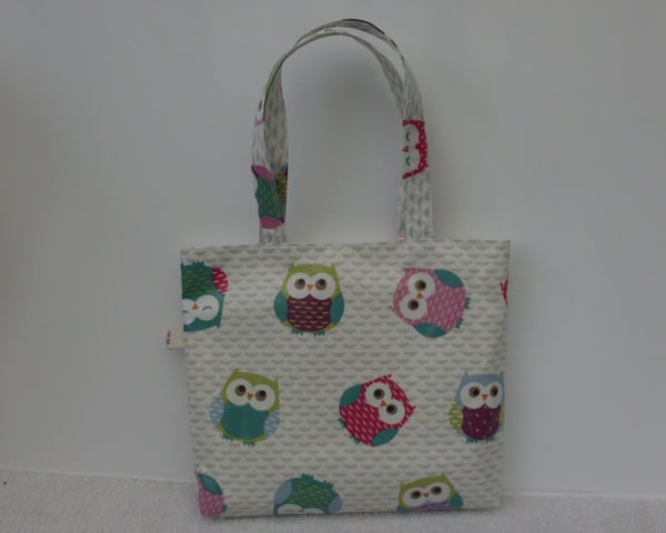   Little Girls Mini oil cloth  Owl Tote Bag 
