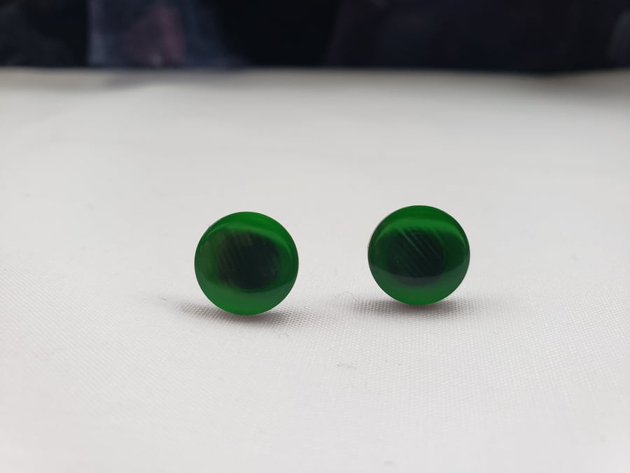 Small green button earrings