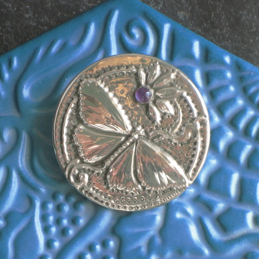 Butterfly Brooch with Amethyst in Silver Pewter