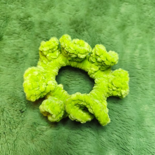 Avocado Small Scrunchies Hair Tie