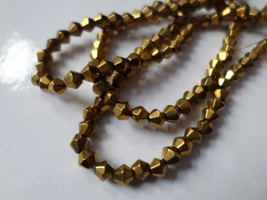 50 x Electroplated Glass Beads - Bicone - 4mm - Gold Plated 