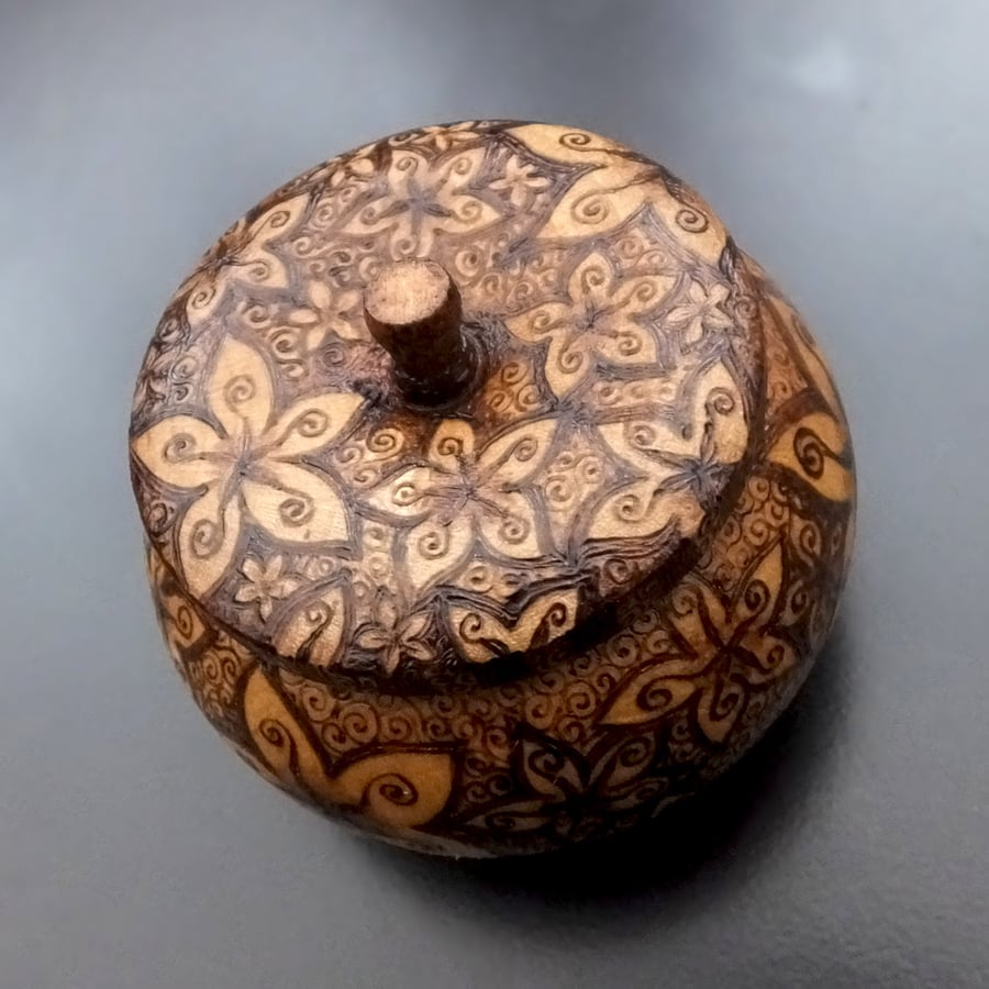 Gorgeous Floral Miniature Pyrography Wooden Trinket Pot