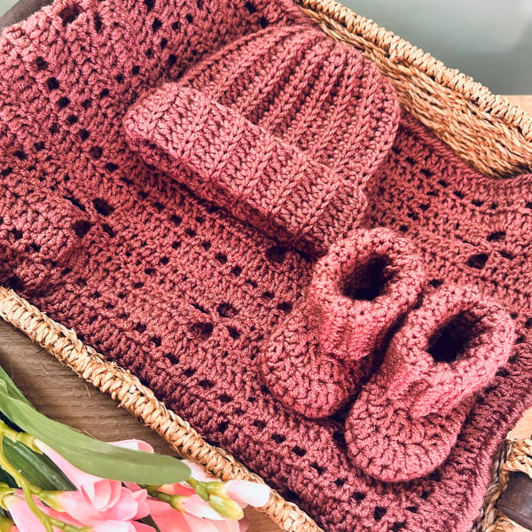 Heirloom Crochet Baby Blanket, Hat and Booties Gift Set