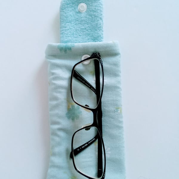 Fabric glasses case, sunglasses case, glasses case, pale blue glasses case