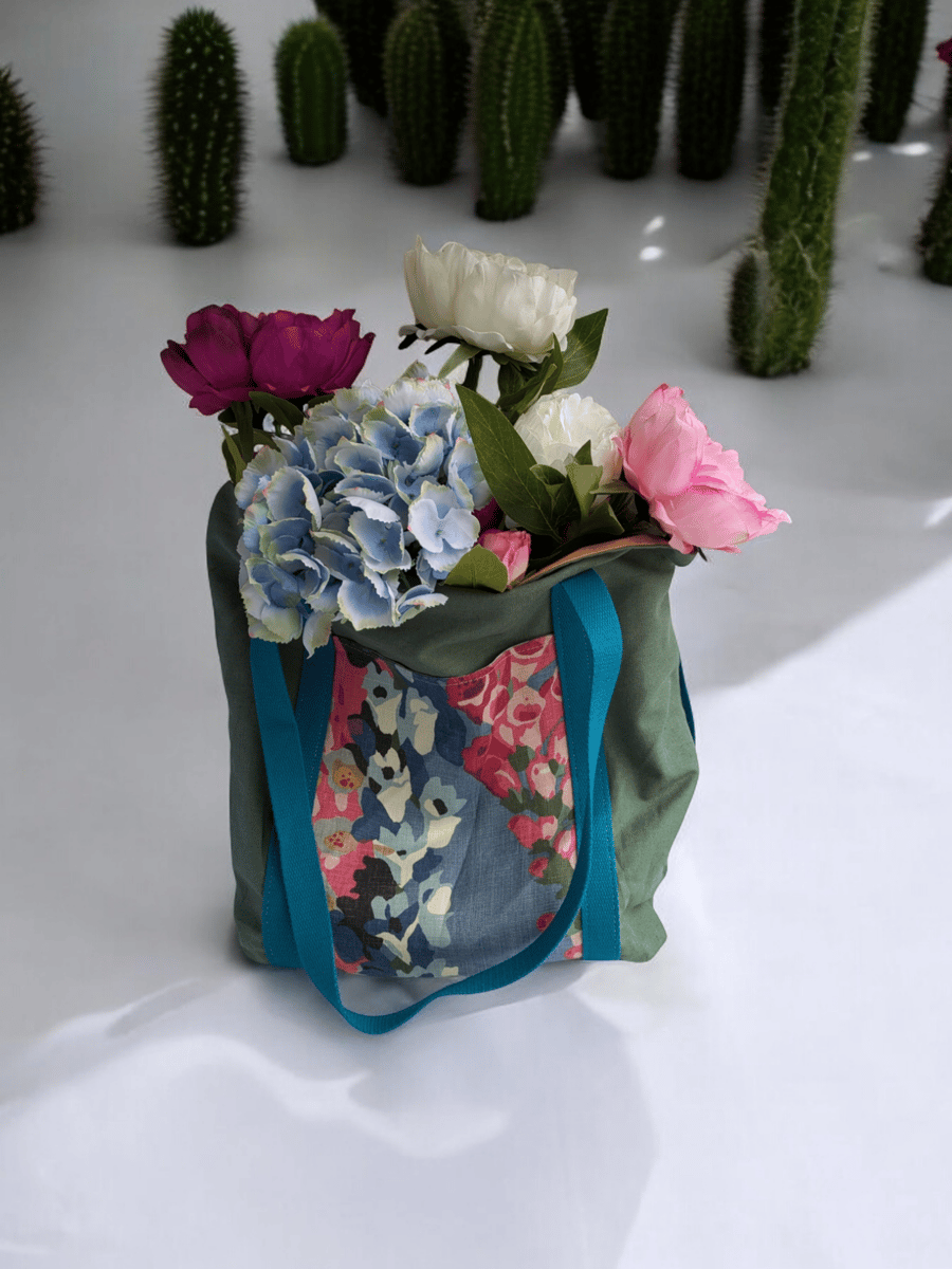 Reversible Green tote with pink & blue foxglove flowers 