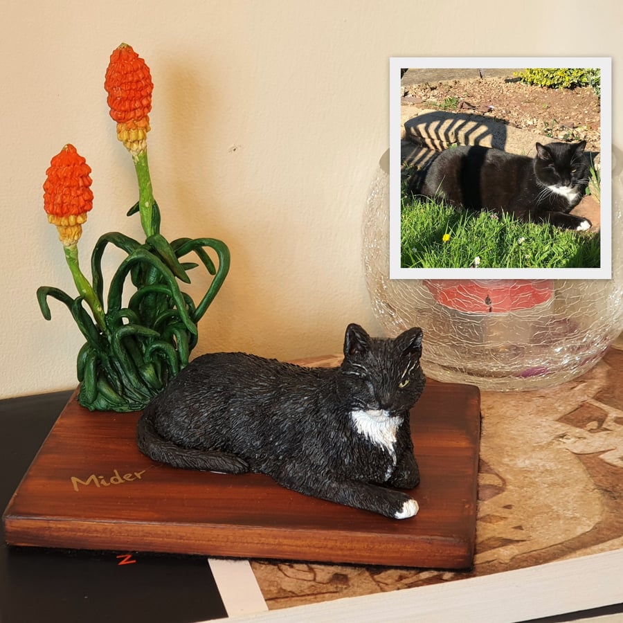 Custom Cat Sculpture with Accessories 