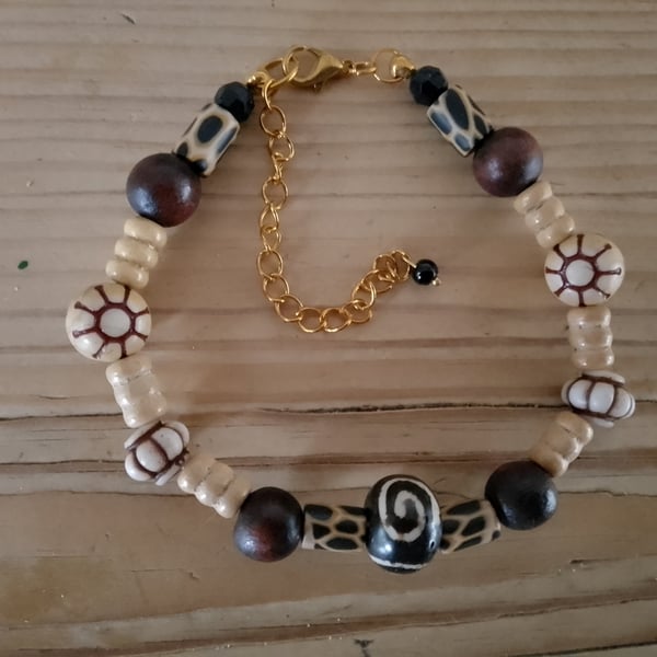 Handmade beaded bracelet