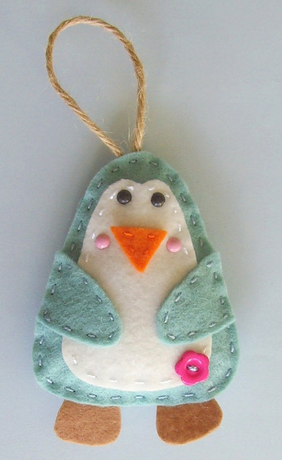 Sewing kit Polly penguin felt decoration