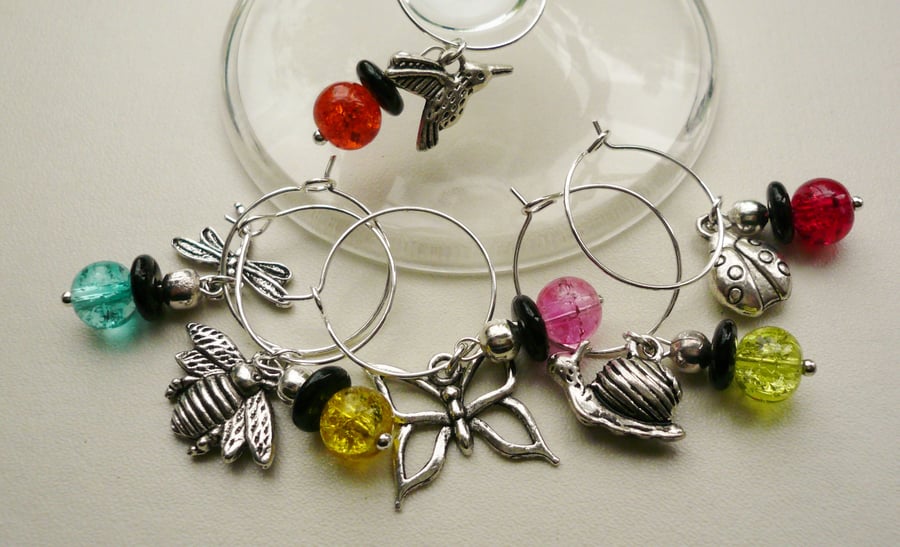 Gardeners 'Friend or Foe' Wine Glass Charms   KCJWG625A