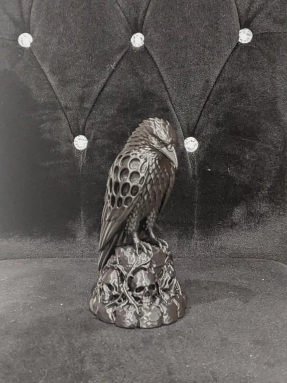 Gothic Raven with skulls Ornament statue home decor 17cm Tall Black