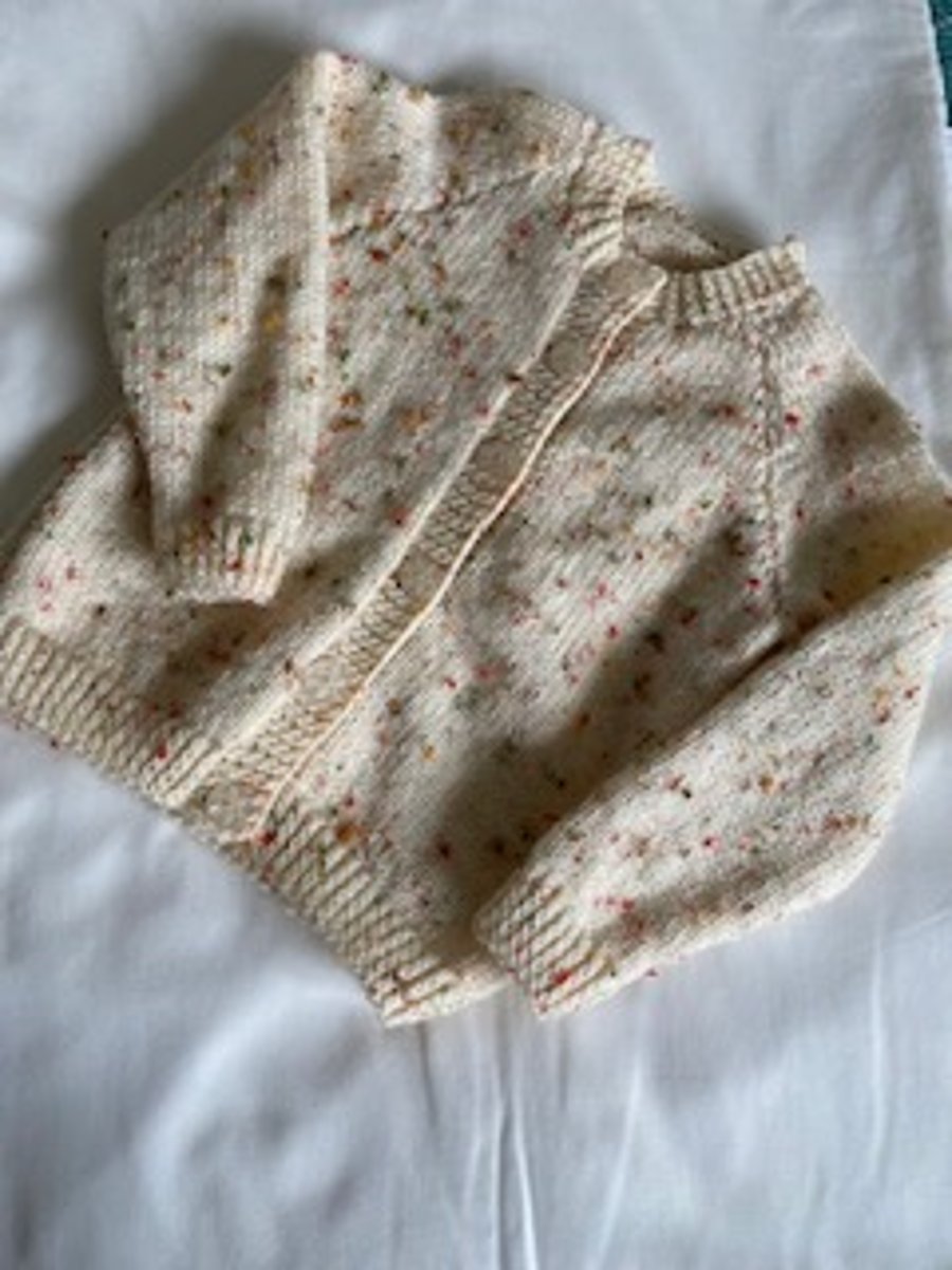 Gilrs Hand Knitted Cardigan 22"