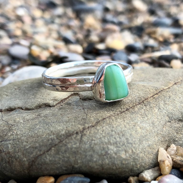Stunning Green Milk Sea Glass and Sterling Silver Double Ring - Size S - 1194