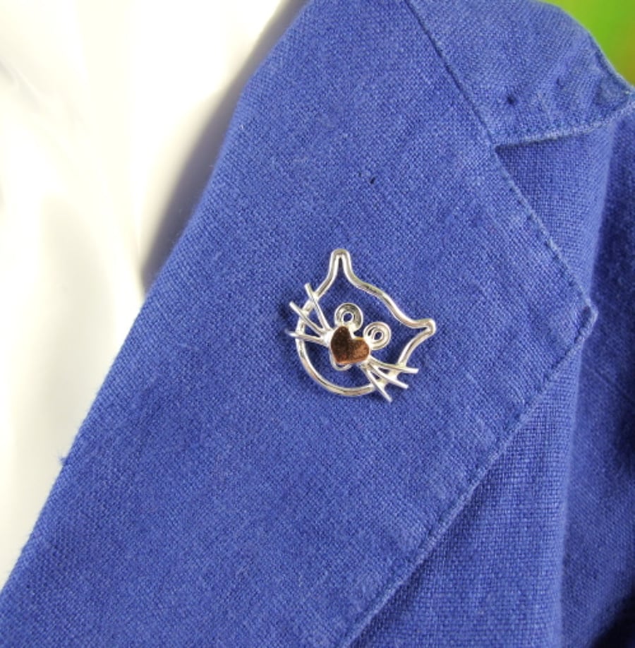 Cat Brooch. Sterling Silver and Copper Lapel Pin