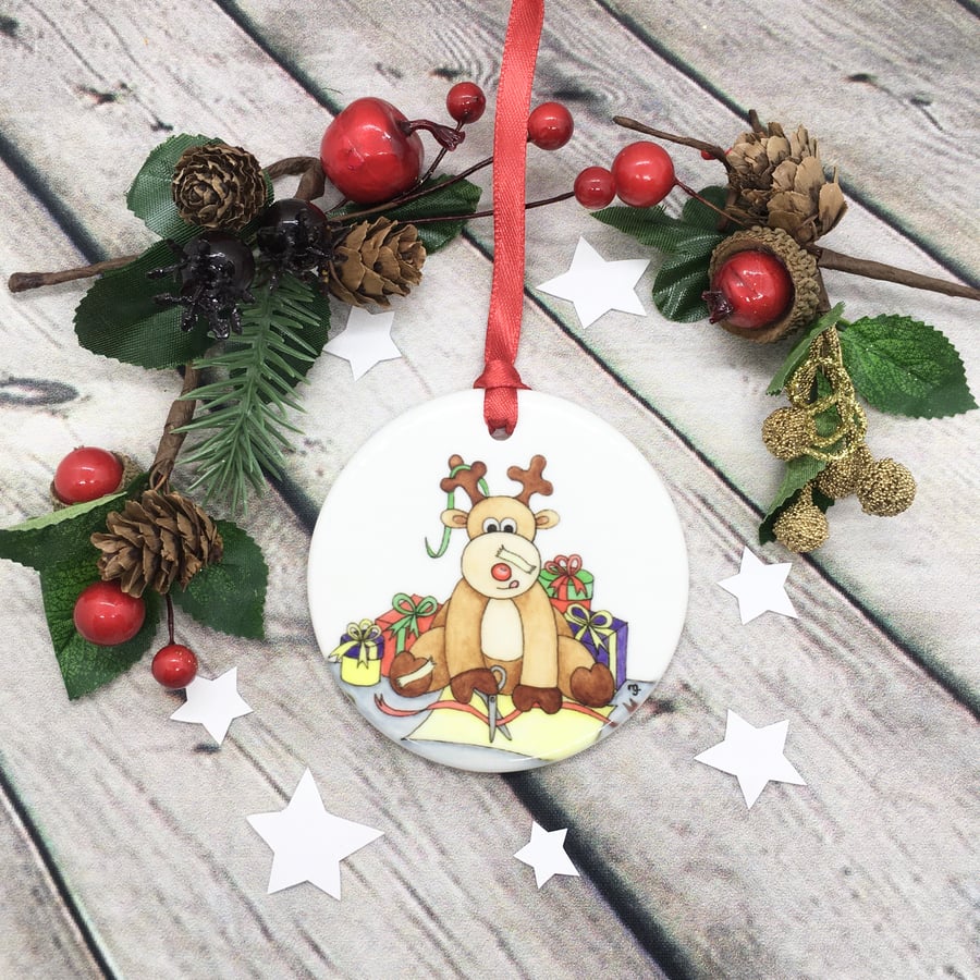 Ceramic Christmas Tree Decoration - Wrapping Reindeer