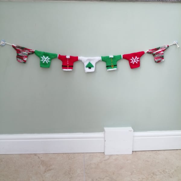 Mini Christmas Jumper Garland 