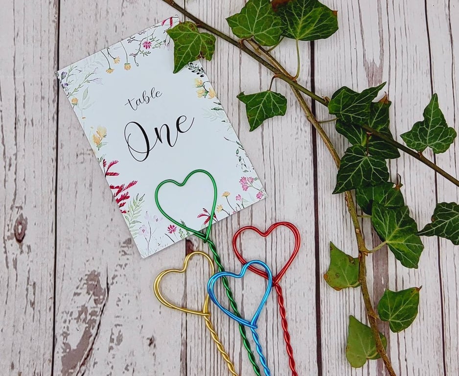 Handmade Stick - in Heart Twist Wire Table Number Holders: Wedding Decor