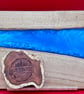 Wood and resin Charcuterie board - Image 6