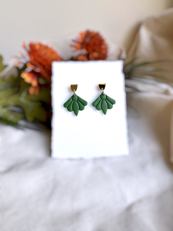 Forest Green Autumn Fluted Art Deco Earrings