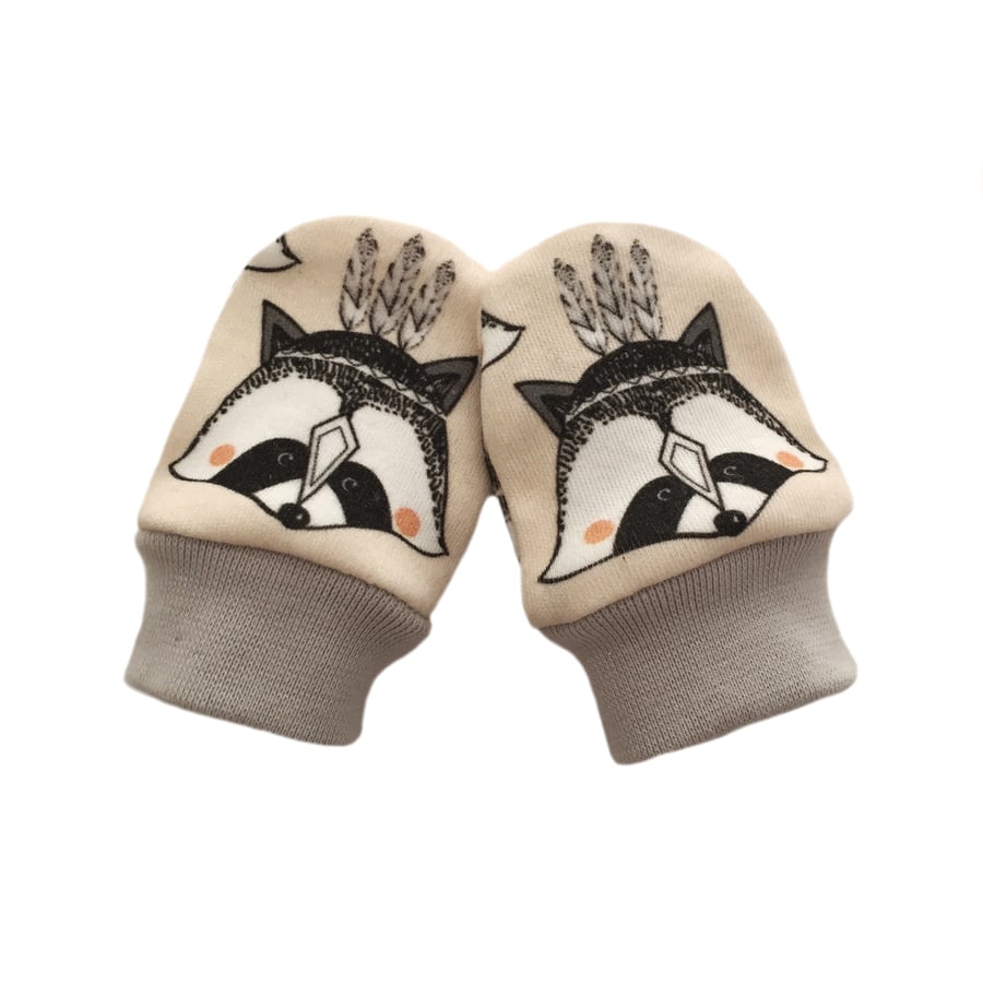 ORGANIC Baby SCRATCH MITTENS in FEATHER RACCOONS  A New Baby Gift Idea