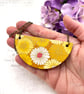 Yellow and white Chrysanthemum statement necklace Japanese inspired - Image 3
