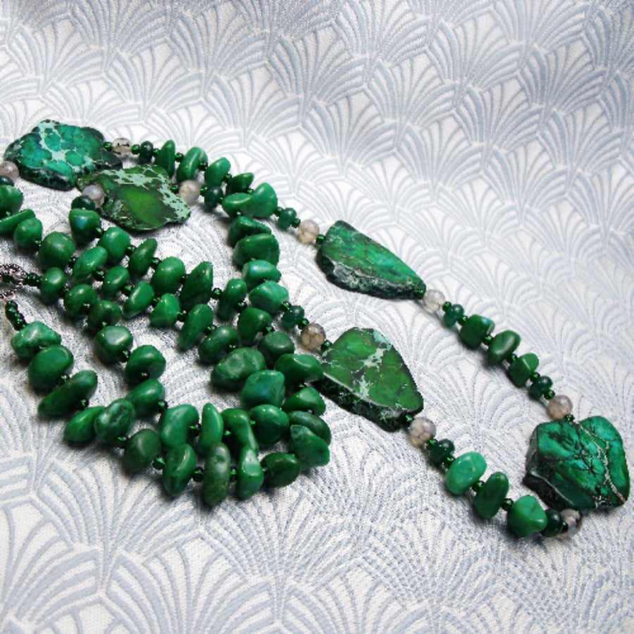 Long Green Necklace, Long Chunky Green Necklace, Long Chunky Necklace CC17