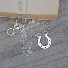 lucky horseshoe necklace in sterling silver