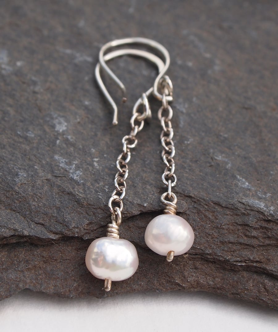 Sterling silver pearl drop earrings