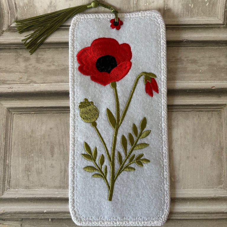 Bookmark - Poppy Birth Flower for August - PB13 0059