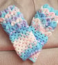 Pale blue Dragonscale Fingerless gloves, crochet - Image 2