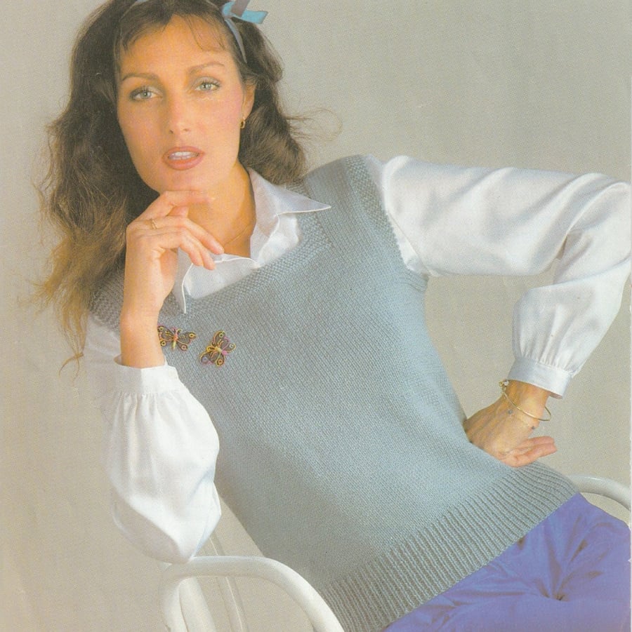 VINTAGE KNITTING PATTERN Ladies Nice and Easy Top